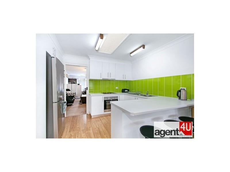 4/25 Barlow Street, Cambridge Park NSW 2747