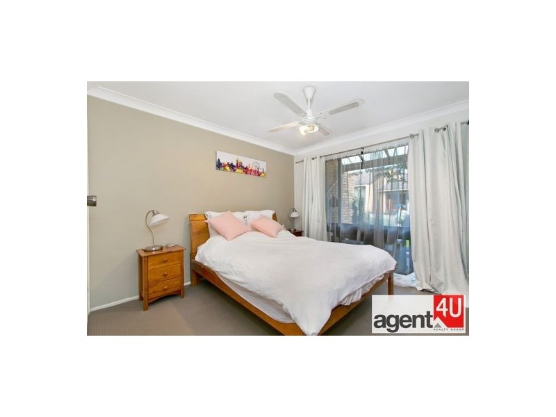 4/25 Barlow Street, Cambridge Park NSW 2747