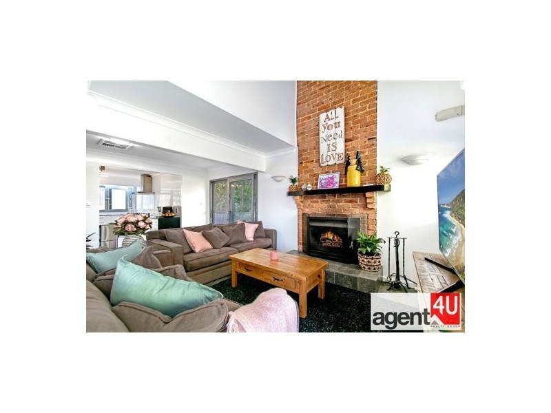 25 Corsair Crescent, Cranebrook NSW 2749