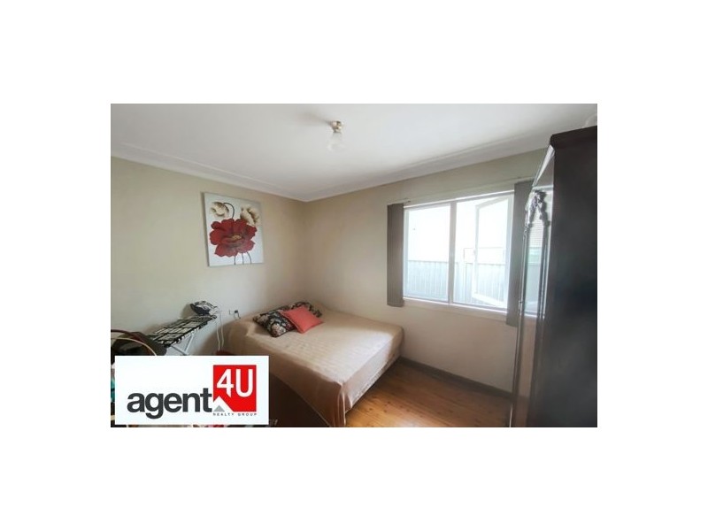 4 Orana Avenue, Penrith NSW 2750