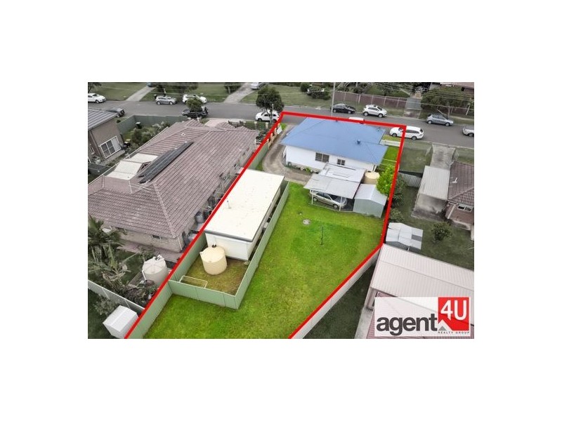 31 & 31A Deborah Crescent, Cambridge Park NSW 2747