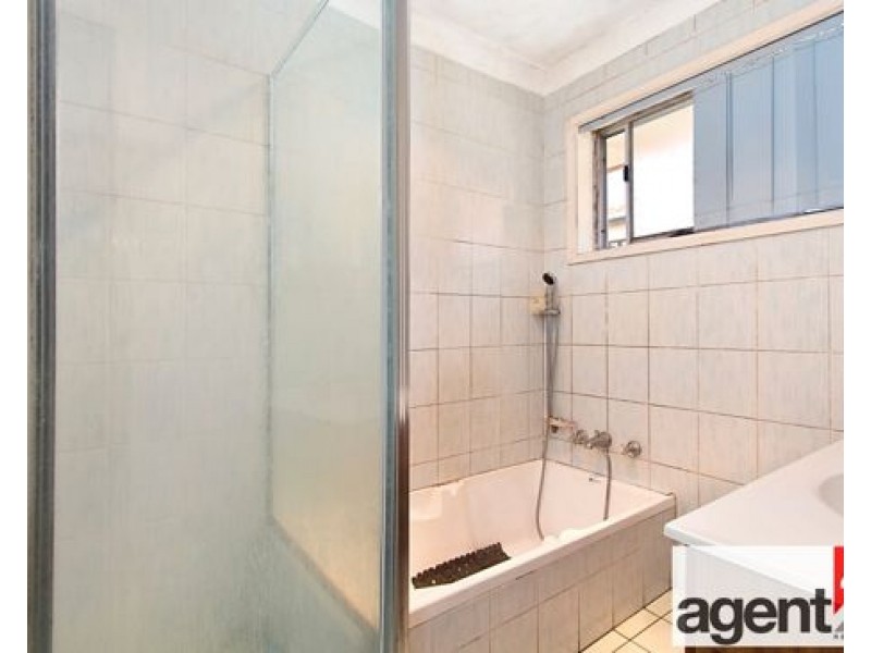 15 Dent Street, Jamisontown NSW 2750