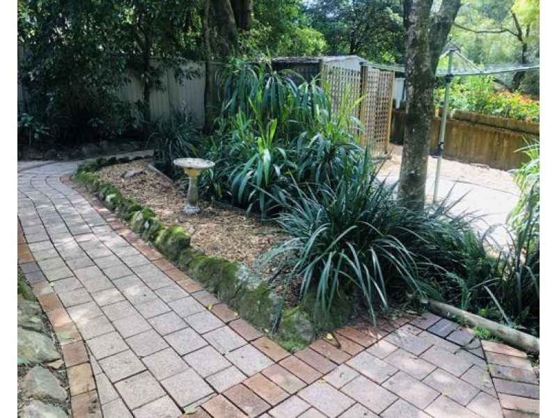 61 St Johns Road, Blaxland NSW 2774