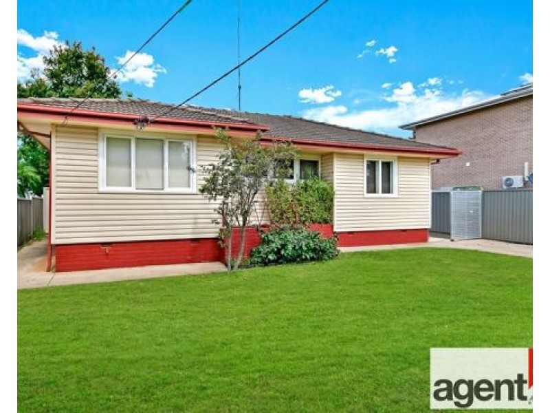 4 Orana Avenue, Penrith NSW 2750