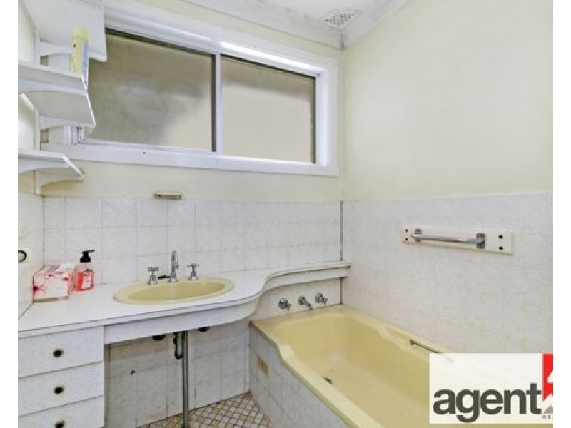 21 Sunshine Avenue, Penrith NSW 2750