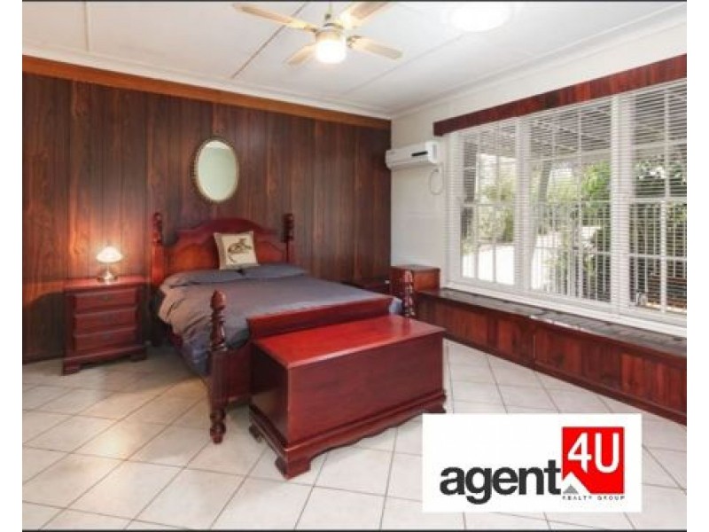 128 Jamison Road, South Penrith NSW 2750