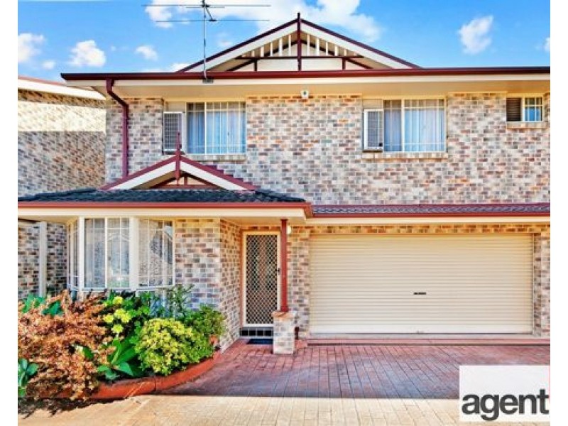3/5 Gilmore Close, Glenmore Park NSW 2745