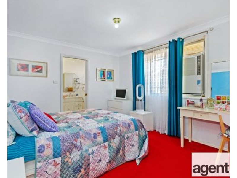 3/5 Gilmore Close, Glenmore Park NSW 2745