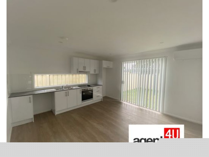 70B College Street, Cambridge Park NSW 2747