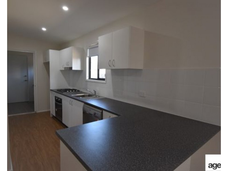 8A Inglis Ave, St Marys NSW 2760