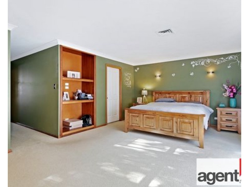 5 Northend Avenue, South Penrith NSW 2750