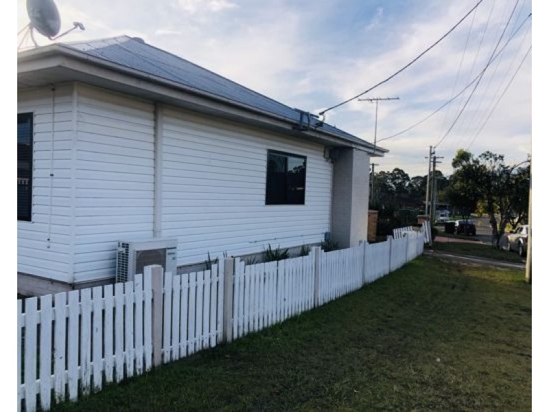 31 Deborah Cres, Cambridge Park NSW 2747