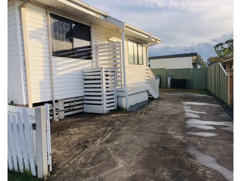 31 Deborah Cres, Cambridge Park NSW 2747