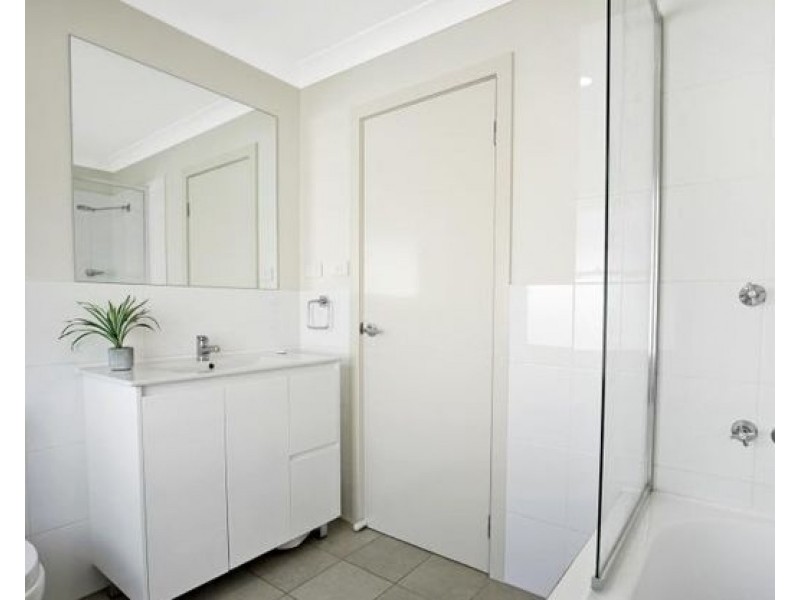 12 29-31 Collins Street, St Marys NSW 2760