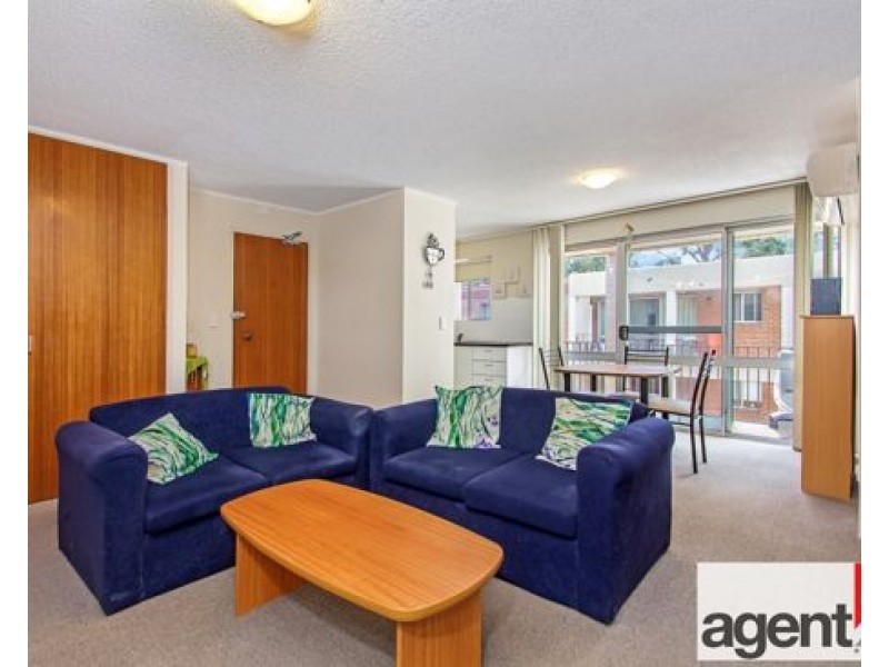 9F/9-19 York Road, Jamisontown NSW 2750