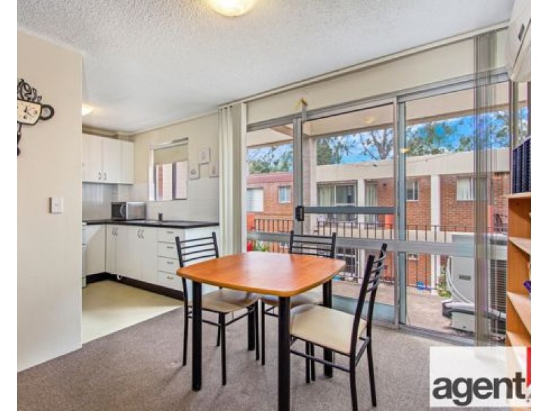 9F/9-19 York Road, Jamisontown NSW 2750