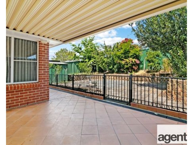 39 Candlebark Circuit, Glenmore Park NSW 2745