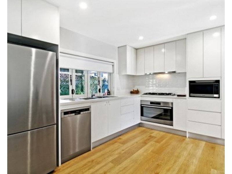 22 & 22A Moira Crescent, St Marys NSW 2760