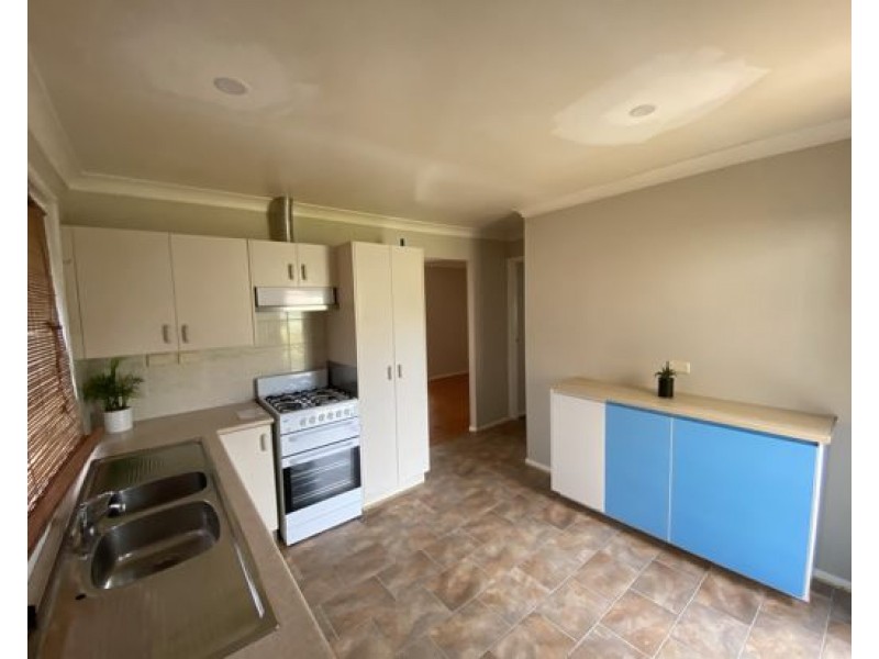 15 Miranda Street, South Penrith NSW 2750