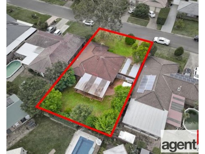 14 Rotorua Road, St Clair NSW 2759