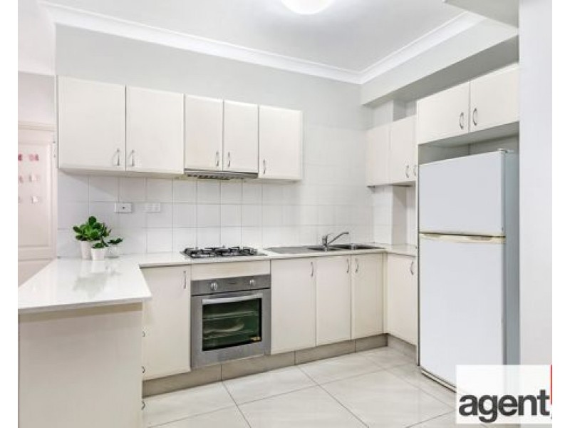 1/20 Santley Crescent, Kingswood NSW 2747