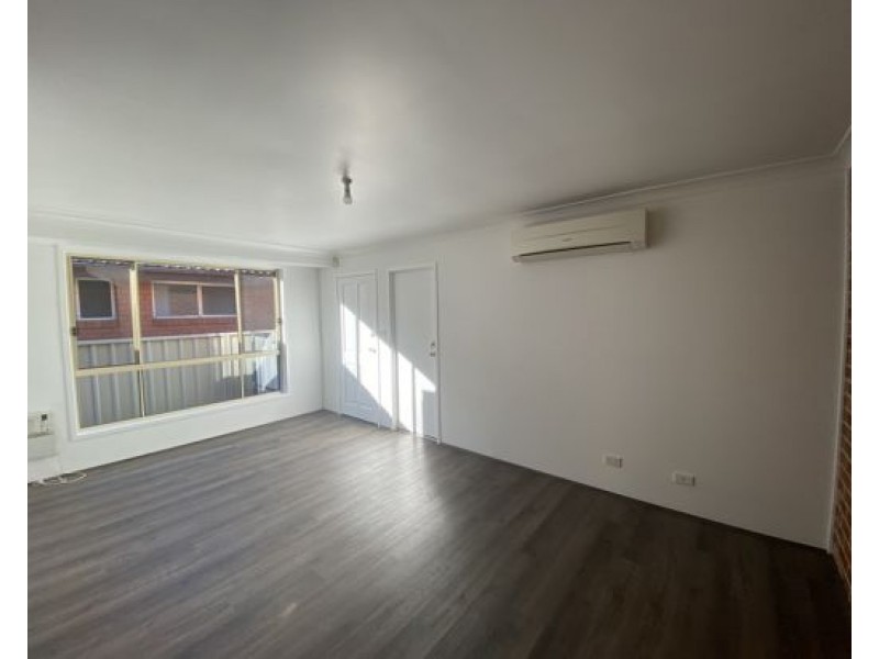 2/17 Dent Street, Jamisontown NSW 2750