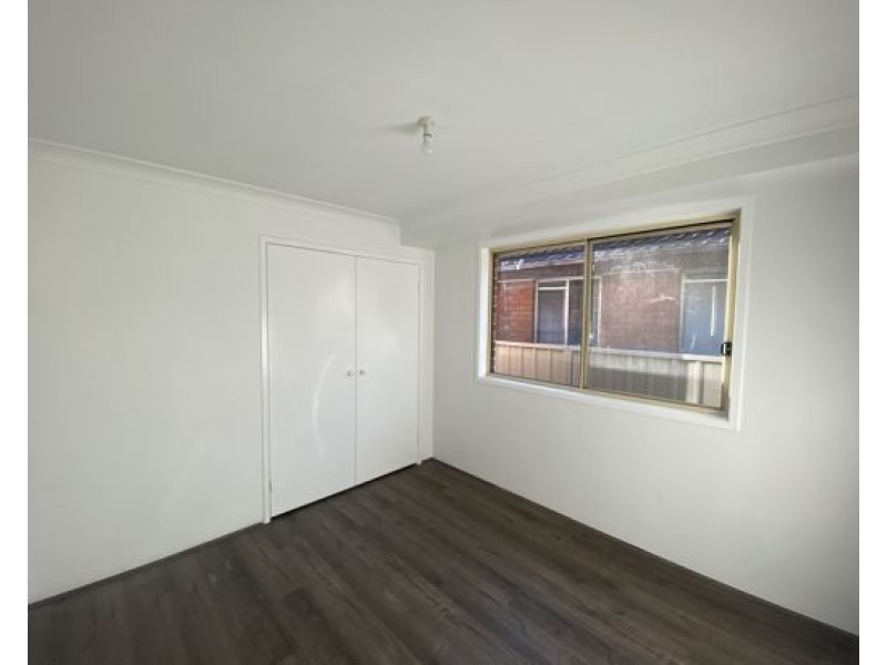 2/17 Dent Street, Jamisontown NSW 2750