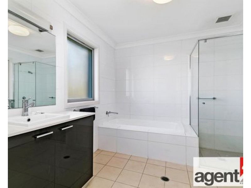 75 Lakeview Drive, Cranebrook NSW 2749