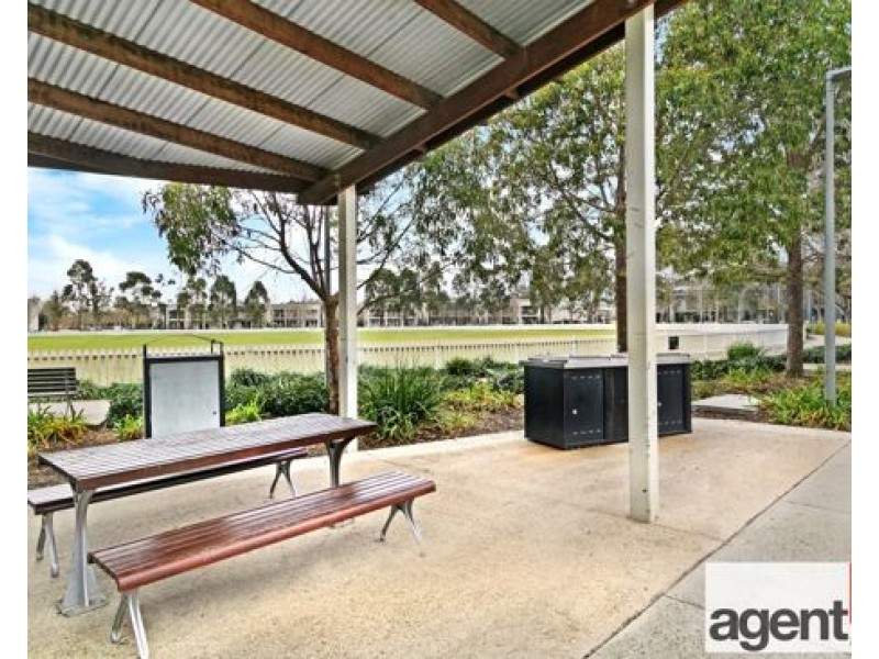 702/81A Lord Sheffield Cct, Penrith NSW 2750