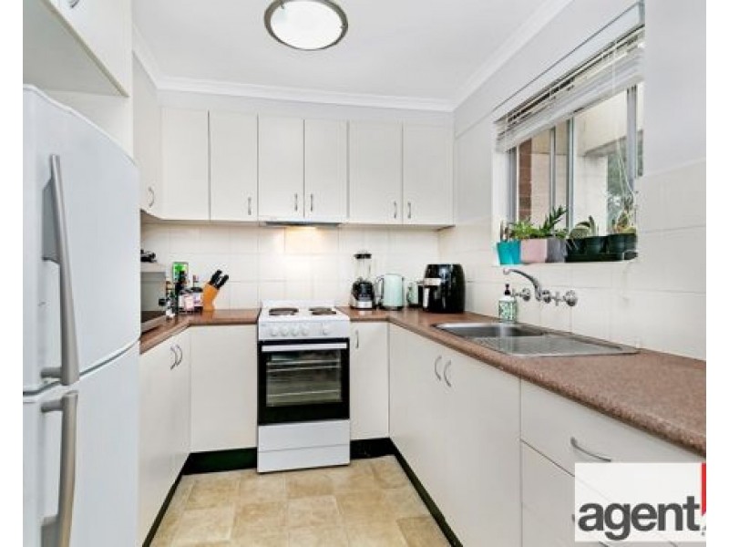 9B/9-19 York Road, Jamisontown NSW 2750