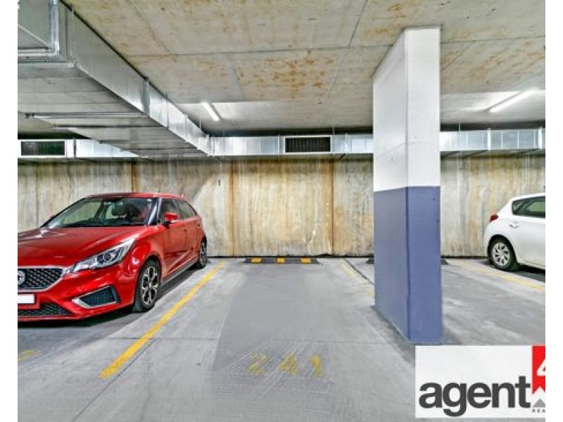 241/25-31 Hope Street, Penrith NSW 2750