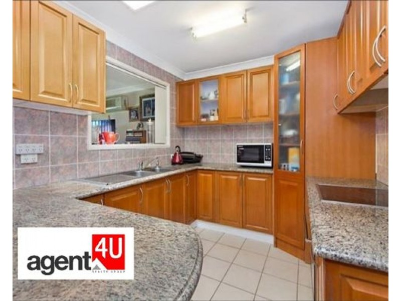 15 Dent Street, Jamisontown NSW 2750