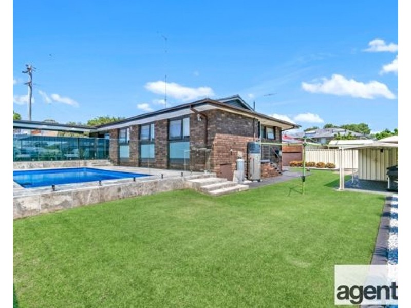 1 Loombah Avenue, South Penrith NSW 2750