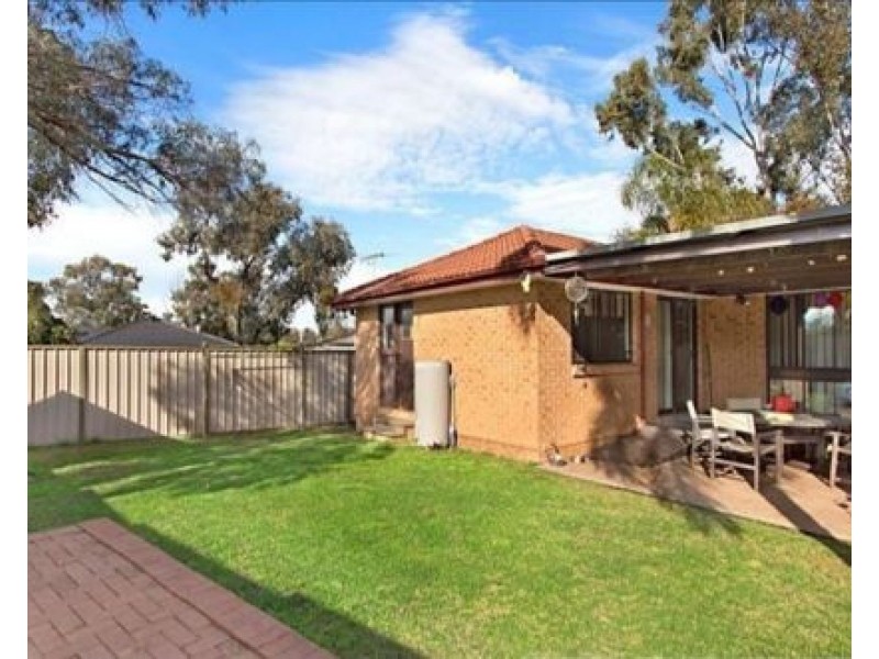 6 Lewis Road, Cambridge Gardens NSW 2747