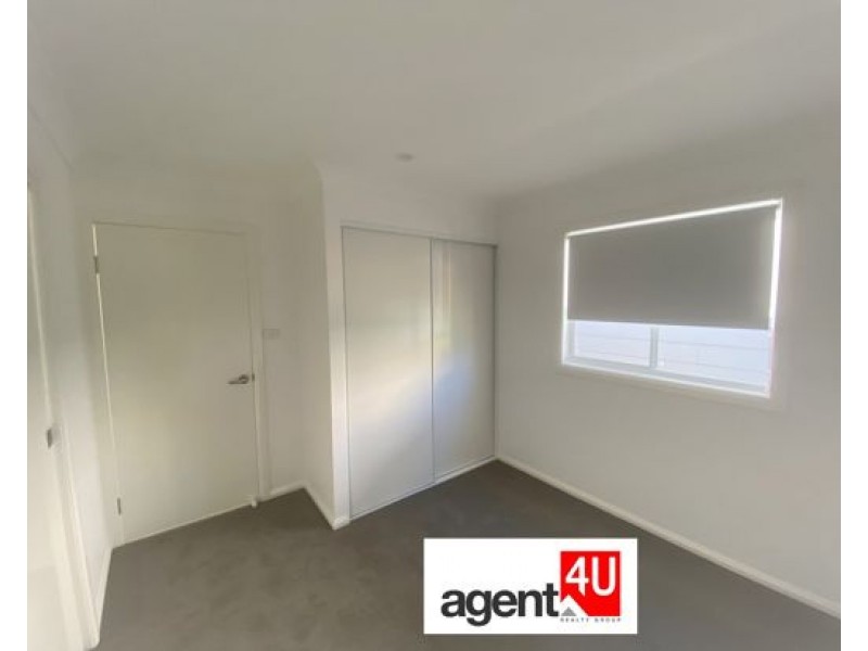 70B College Street, Cambridge Park NSW 2747