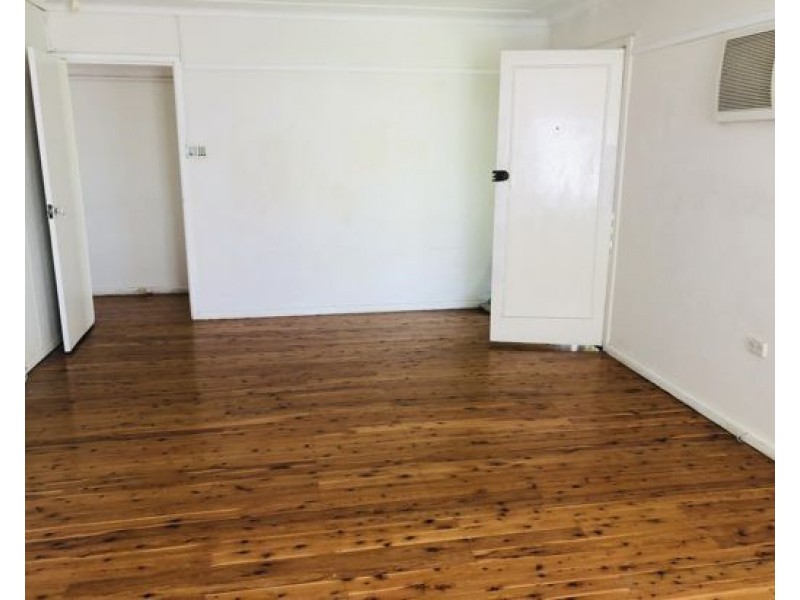 27 Butler Crescent, South Penrith NSW 2750