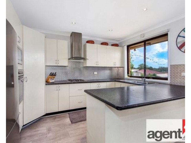 2 Fallowfield Court, Werrington Downs NSW 2747