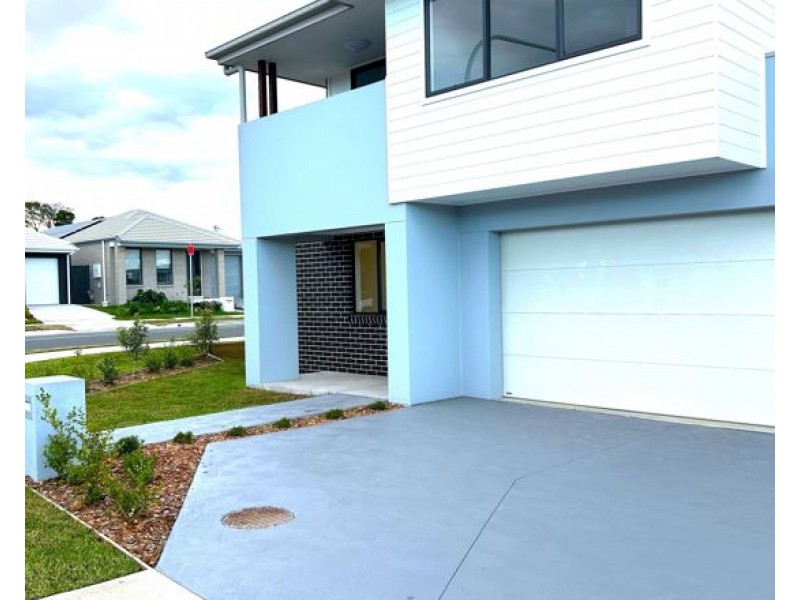 37 Peartree Circuit, Werrington NSW 2747