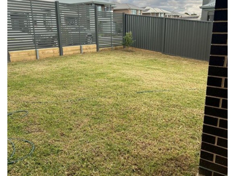 37 Peartree Circuit, Werrington NSW 2747