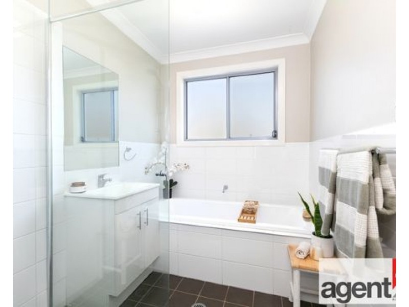 26 Lapwing Way, Cranebrook NSW 2749