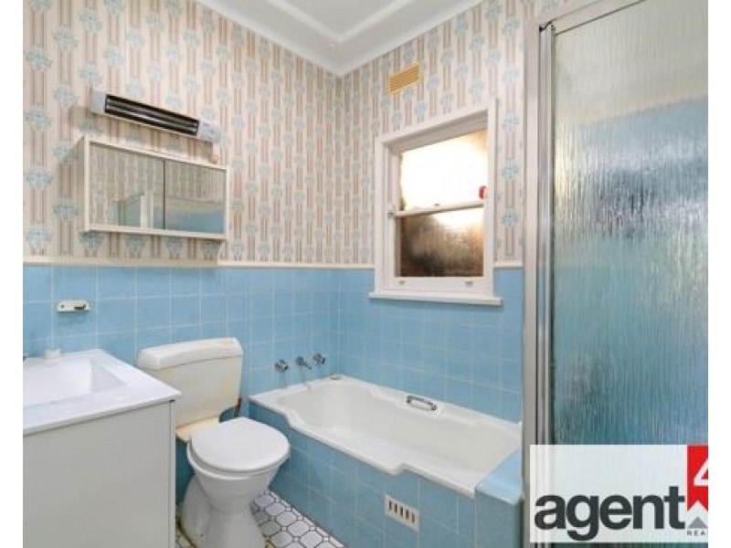 19 & 19A Baxter Street, South Penrith NSW 2750