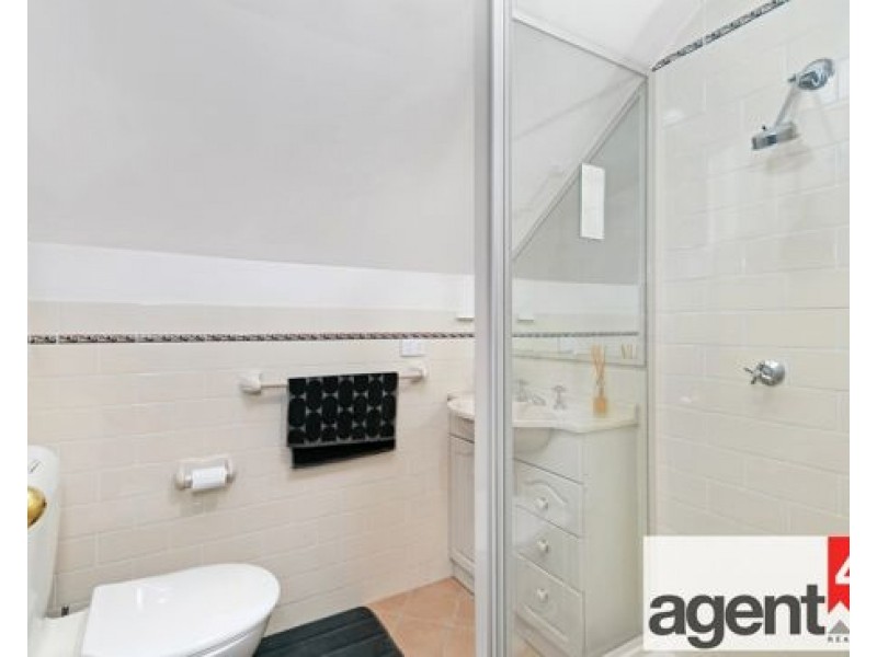 1/69A Barry Street, Cambridge Park NSW 2747