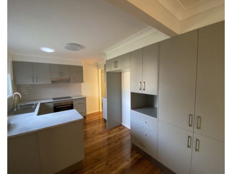 61 Goverment House Drive, Emu Plains NSW 2750