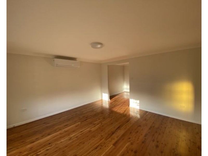 61 Goverment House Drive, Emu Plains NSW 2750