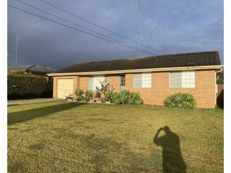 61 Goverment House Drive, Emu Plains NSW 2750