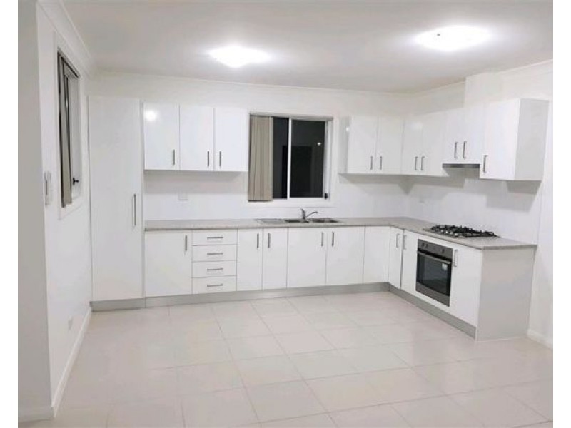 32A Windermere Avenue, Cambridge Park NSW 2747