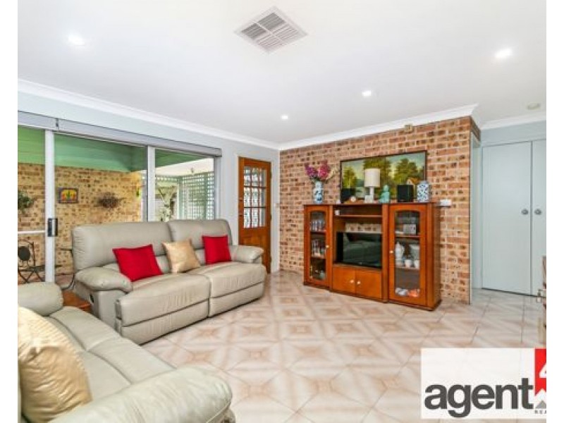 5 Nereid Road, Cranebrook NSW 2749