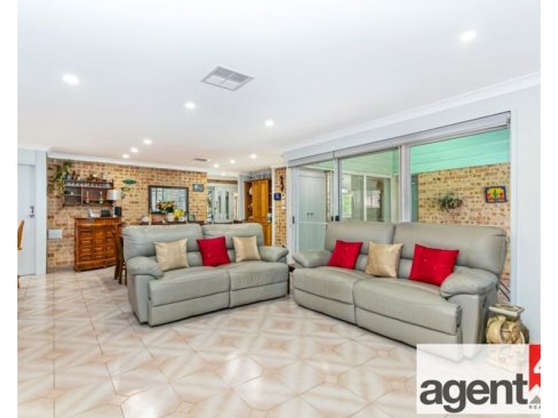 5 Nereid Road, Cranebrook NSW 2749