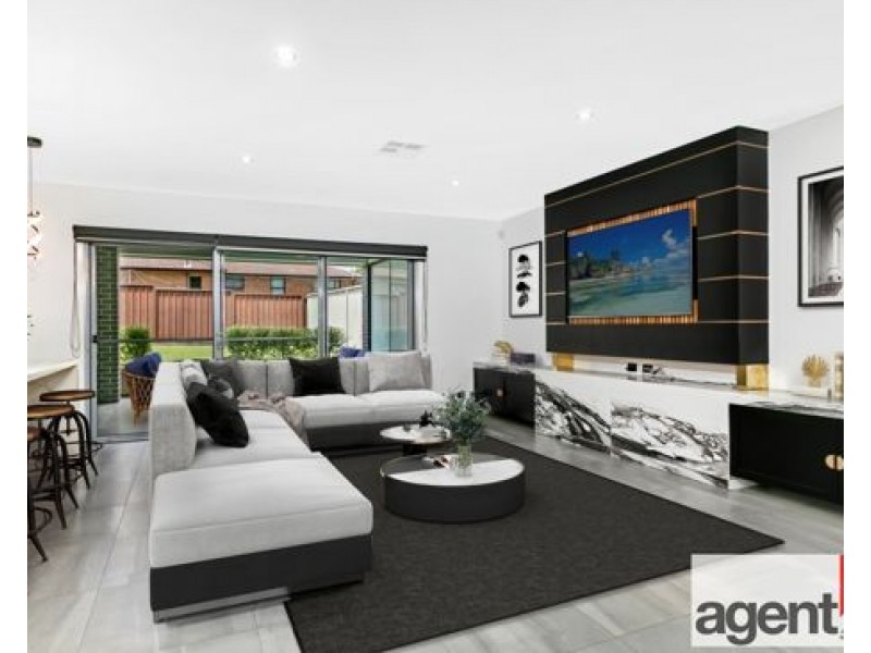 14 Christine Street, South Penrith NSW 2750