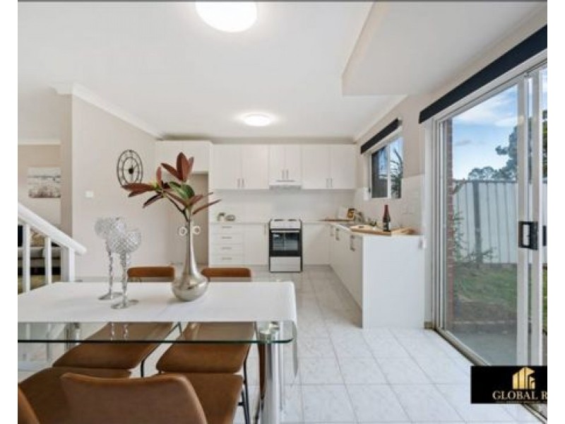 15/12 Bunting Street, Emerton NSW 2770